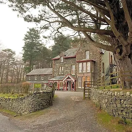 Yha Buttermere Hotel 3*